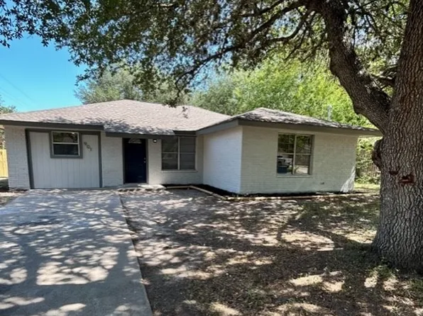 901 W Walton St, Beeville, TX 78102