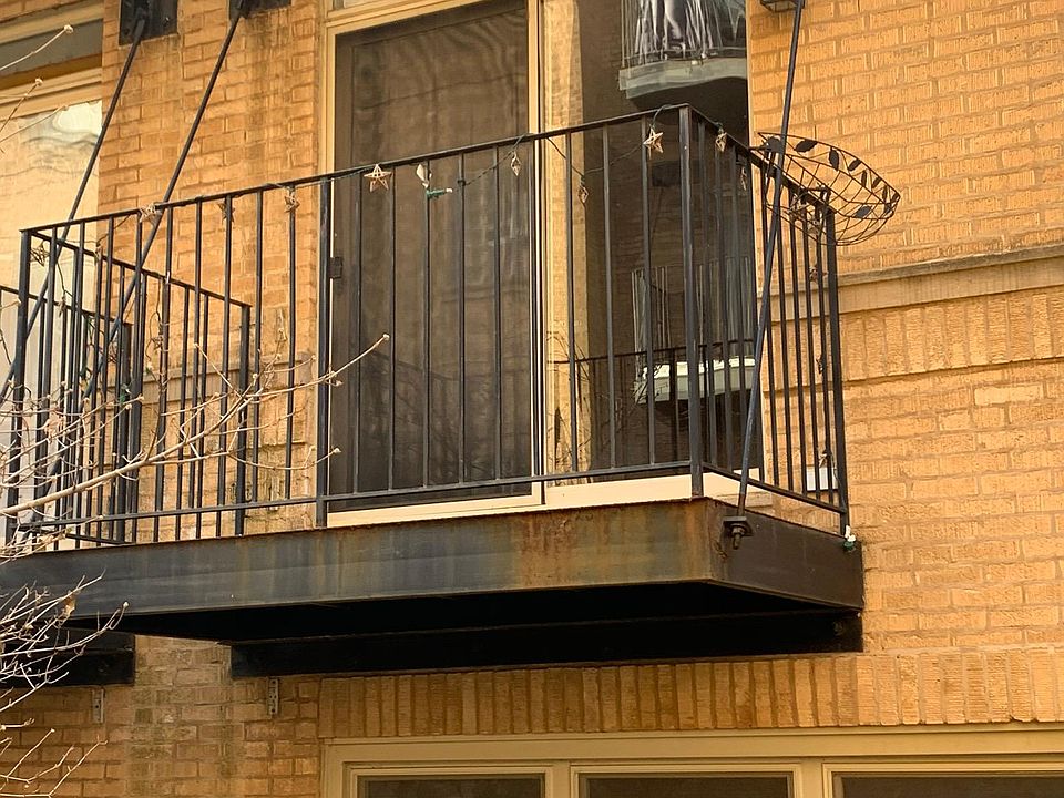 1st image of 1643 W Farwell Ave APT 2S