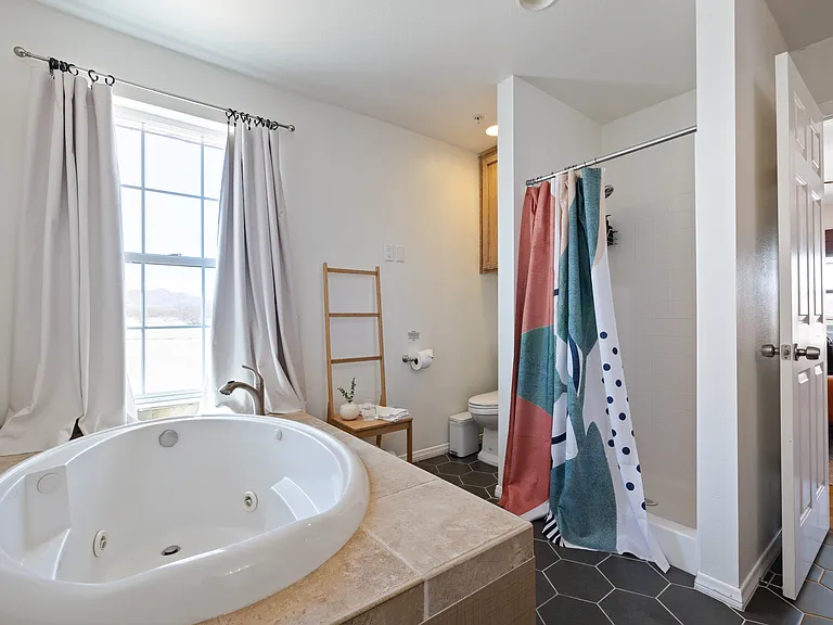 64184 Sun Mesa Rd — Photo 20