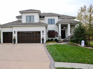 14537 Reeder St, Overland Park, KS 66221