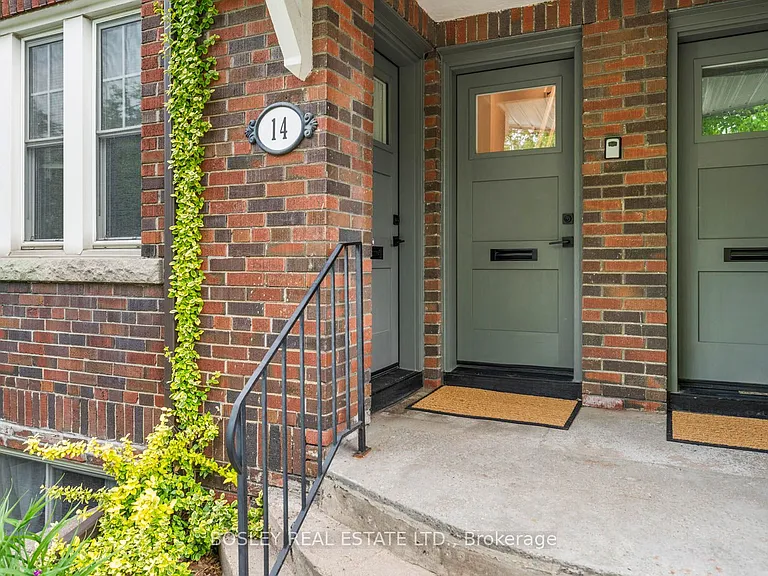 14 Preston Pl #UPPER — Photo 2