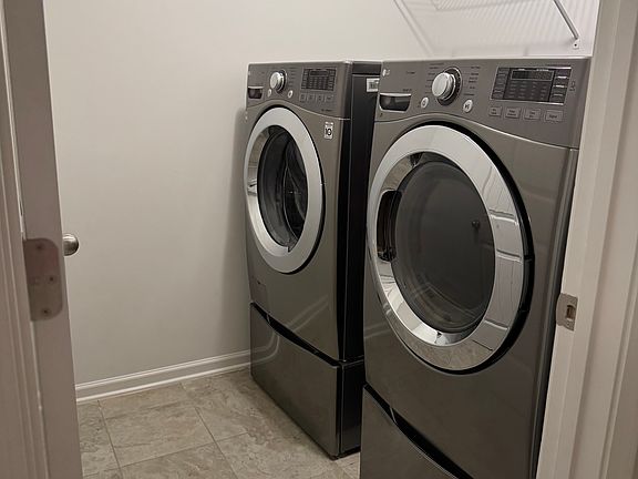 3rd image of 3920 Valley Side Ct