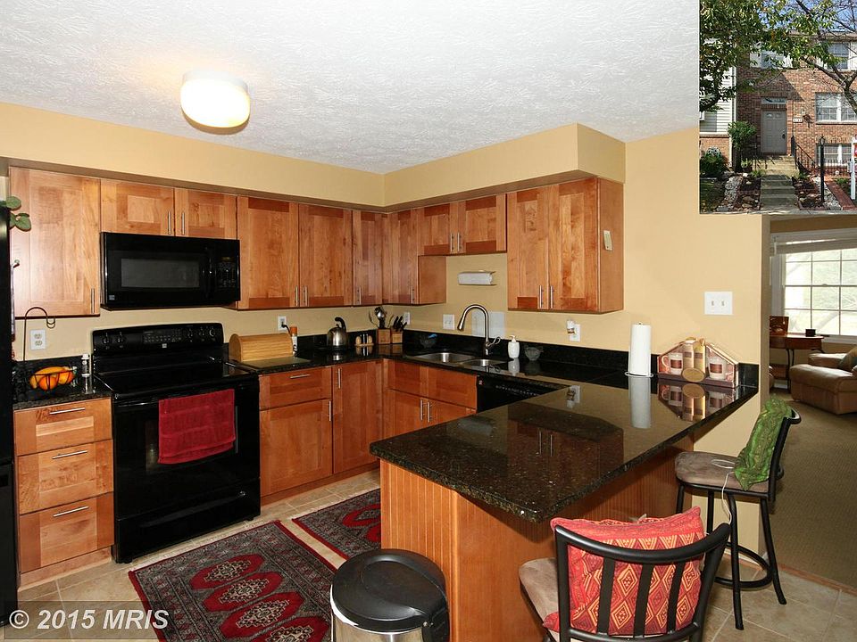 1st image of 6153 Gardenia Ct