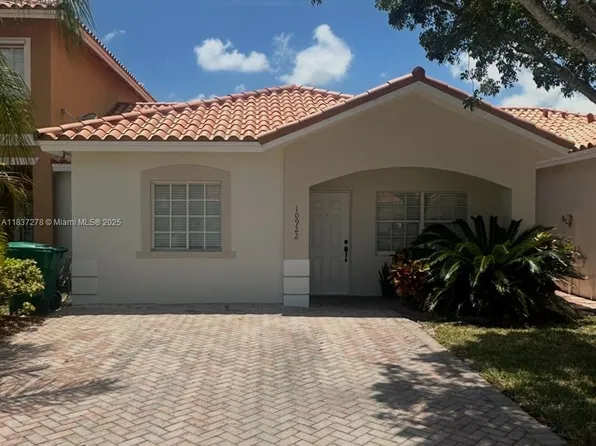 10922 SW 181st Ter, Miami, FL 33157