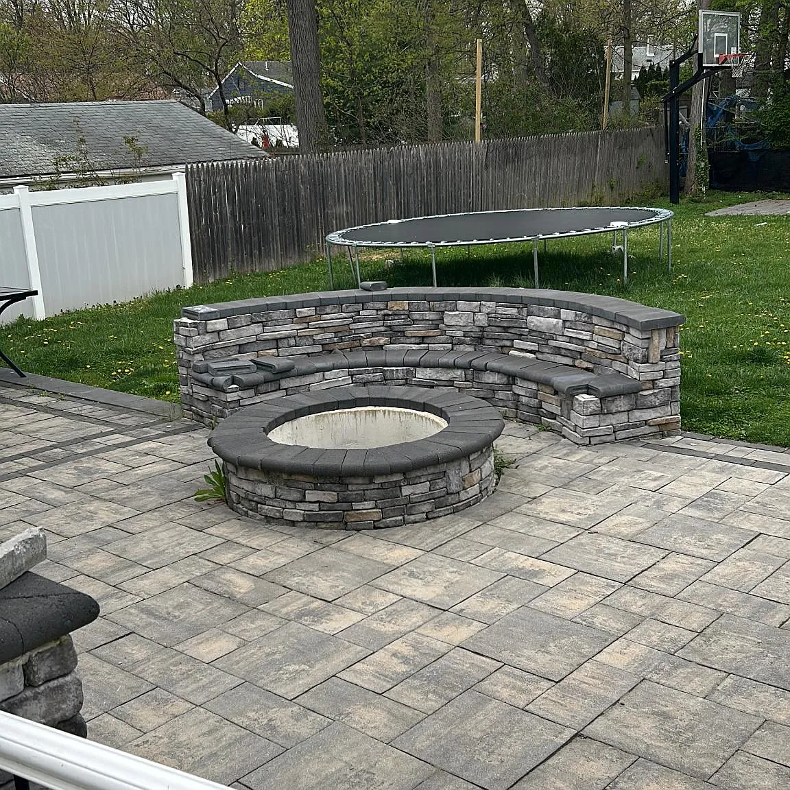 32 Herbert Dr — Photo 4
