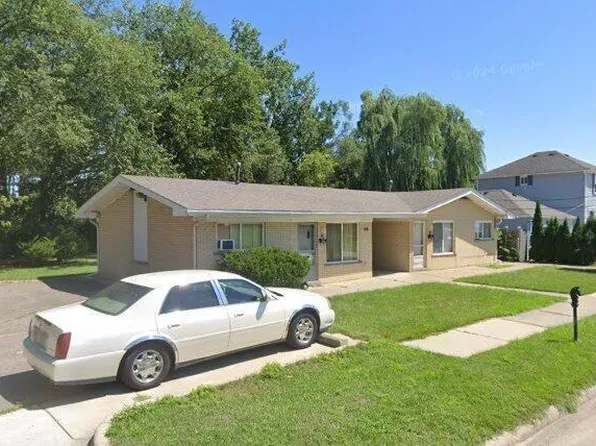 4069 Lafayette Blvd, Lincoln Park, MI 48146