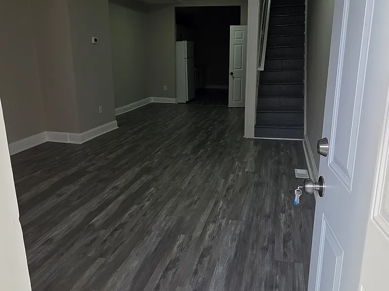 5208 Denmore Ave — Photo 2