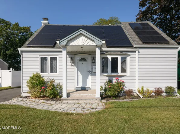 37 Compton Ave, Hazlet Township, NJ 07734