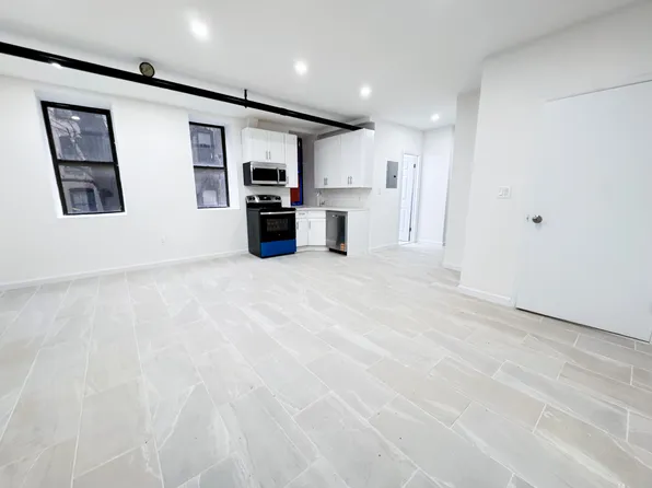 638 West 160th Street image 1 of 12