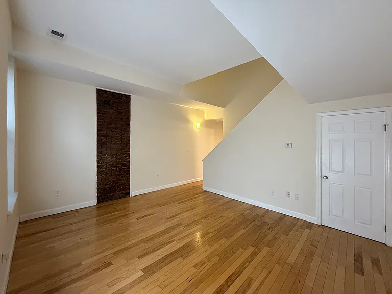 1900 Sidney St #D — Photo 3