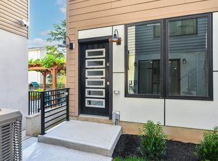 221 Columbia Ave #3, Jersey City, NJ