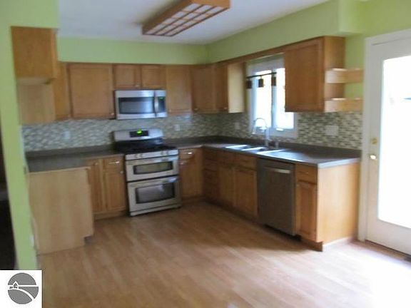 4th image of 7136 Ponderosa Dr