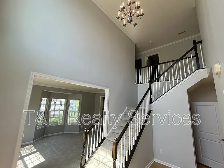 11423 Mears Dr — Photo 10