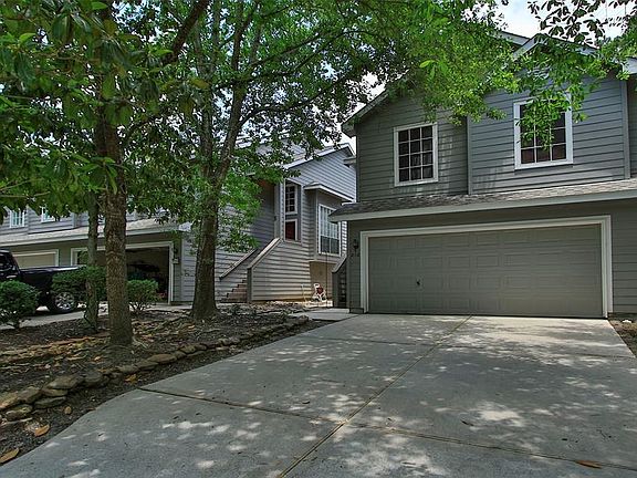 5th image of 218 Blushwood Pl