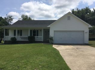 5085 Marvin Dr, Spring Lake, NC 28390