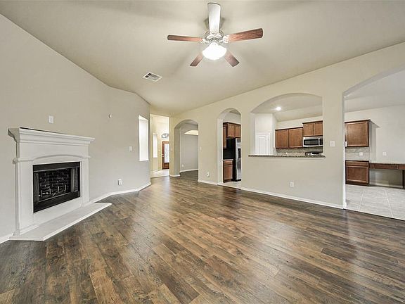 3rd image of 21575 Spear Valley Ln