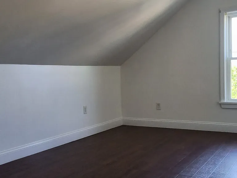 207 State St #3 — Photo 3