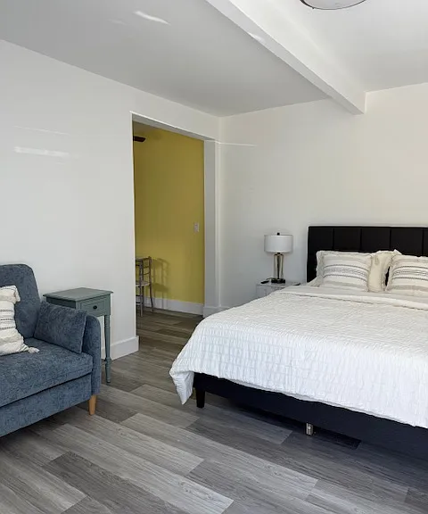 2630 SW 31st Pl — Photo 9