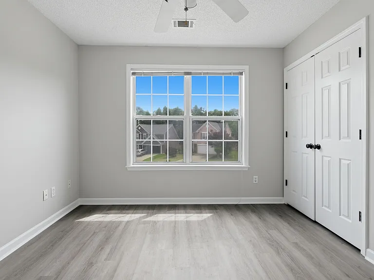 2533 Boxbourne Ct SE — Photo 21