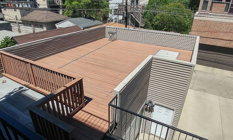 Common rooftop deck.