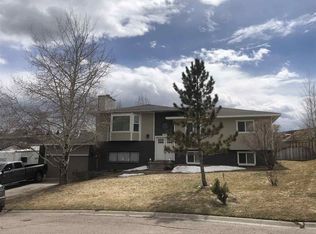 157 Dell Rio Dr, Evanston, WY 82930