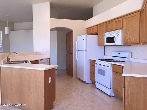 2nd image of 1355 E Crestview Dr