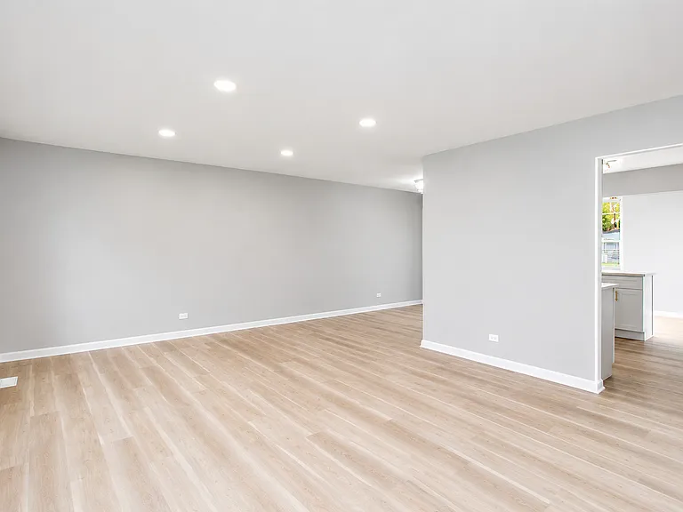 7777 Ramsgate Cir S — Photo 19