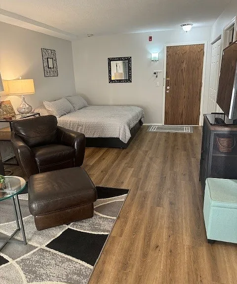 10630 Rockford Rd #110 — Photo 15