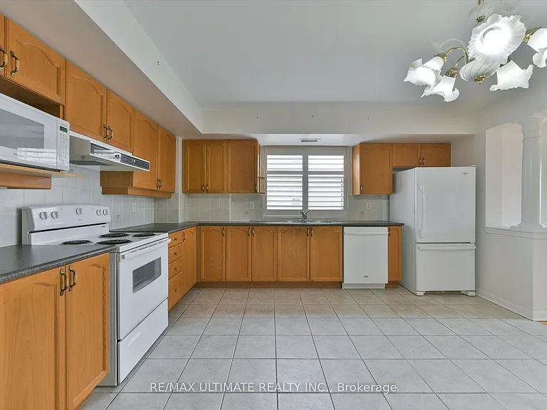 2500 Rutherford Rd #307 — Photo 15