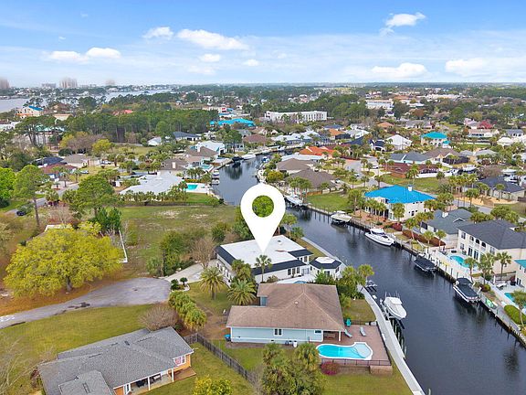 2nd image of 483 Wahoo Rd