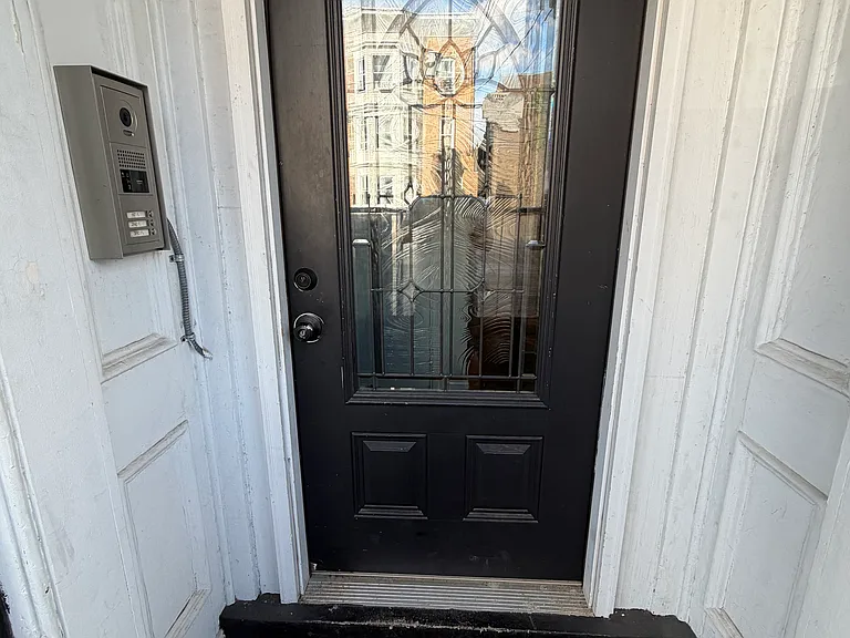 312 Pennsylvania Ave #2 — Photo 2