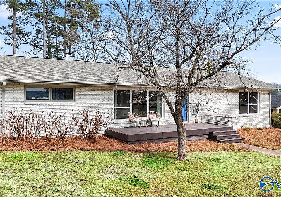 1st image of 3824 Meadow Wood Cir