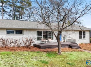 3824 Meadow Wood Cir, Guntersville, AL 35976