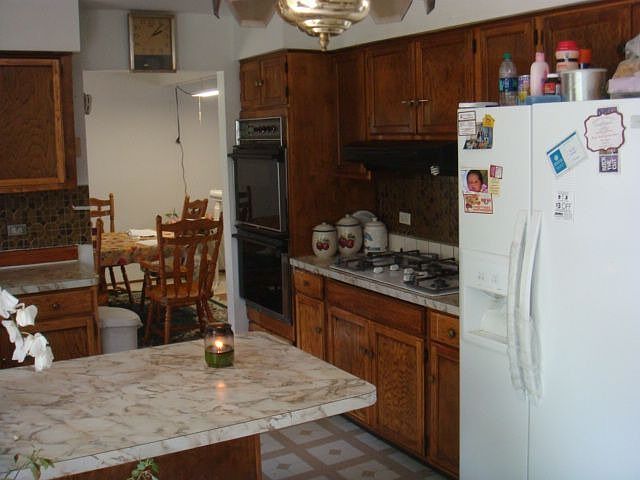 1st image of 1615 W White Oak St