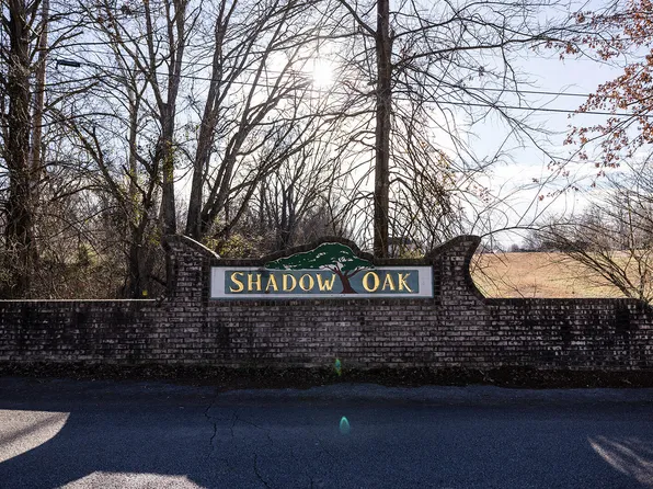 245 Shadow Oak Dr, Somerset, KY 42503