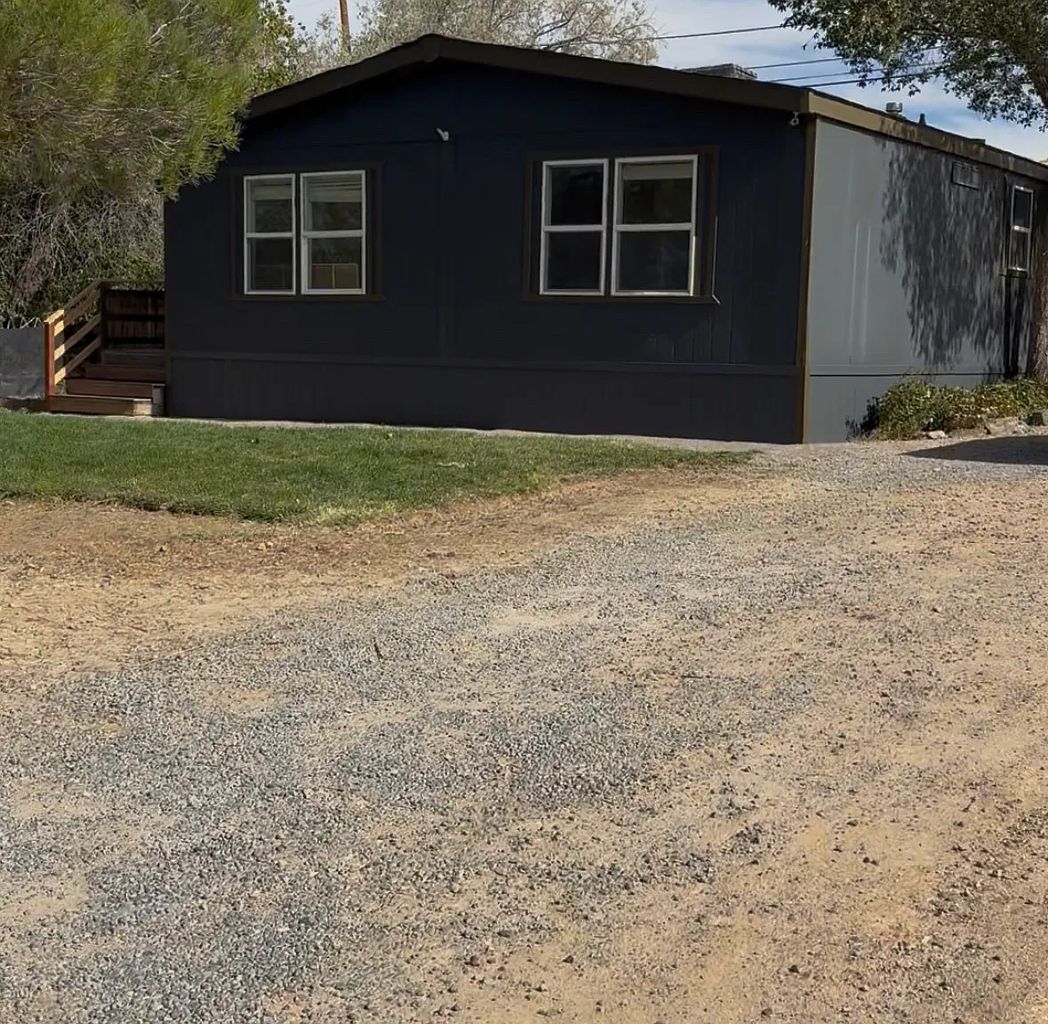 3 bed, 1300 sqft, $2,000 — Photo 1
