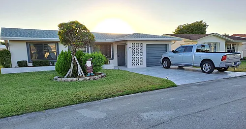 6710 NW 58th Ct Photo 1