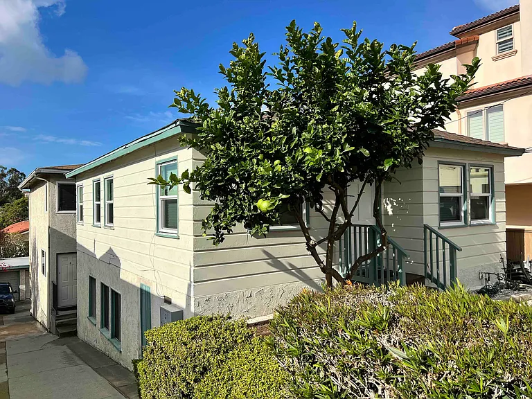 227 N Juanita Ave #227 — Photo 19