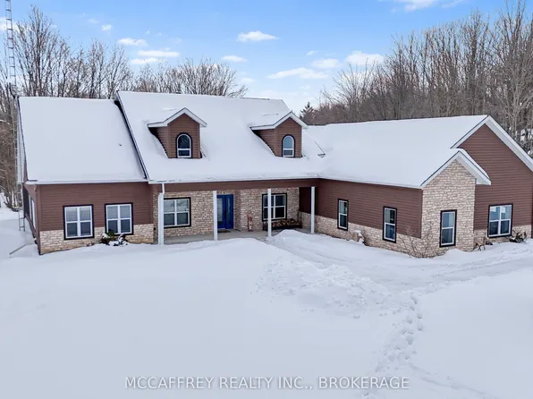 5638 Battersea Rd, South Frontenac, ON K0H 1X0