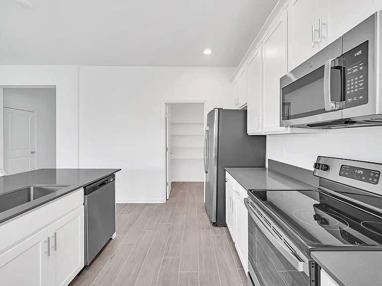 16640 Parable Way — Photo 8
