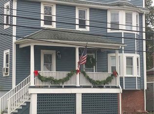 350 Metacom Ave APT 2, Bristol, RI 02809