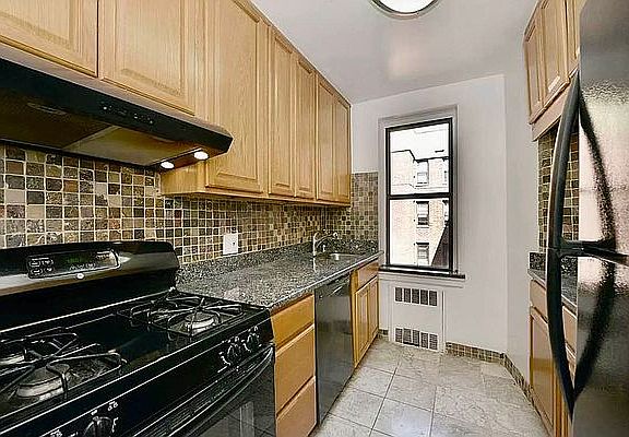 2nd image of 65-39 108th St APT E12