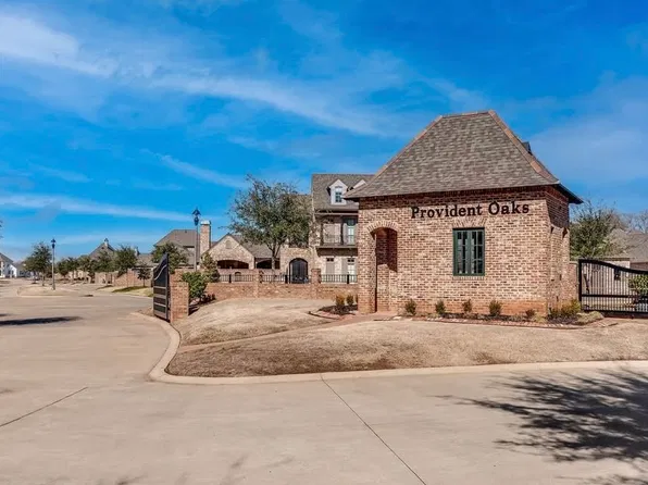 301 Chimes St, Bossier City, LA 71111