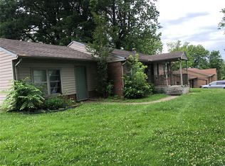 615 Old Cape Rd, Jackson, MO 63755