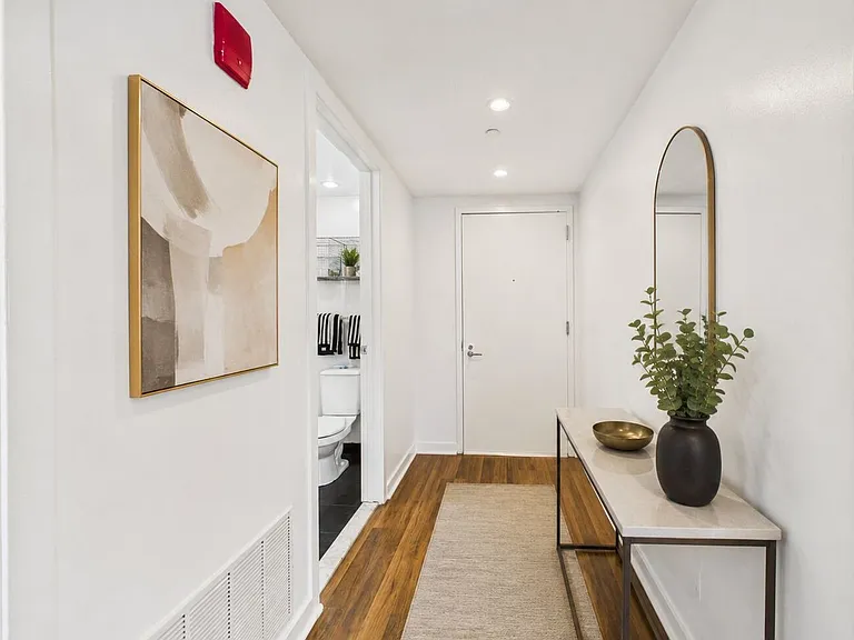 212 Brown St — Photo 16