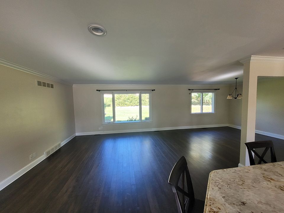 732 Rutgers Rd, photo 9