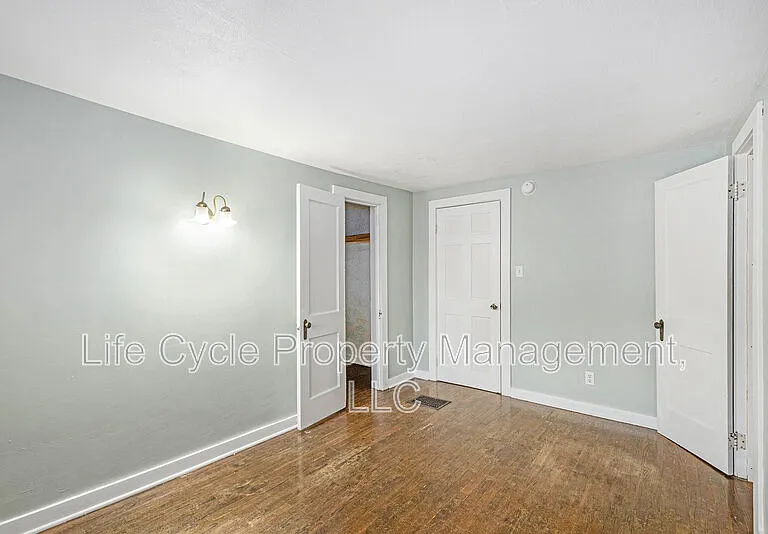 346 Quimby St NE — Photo 5