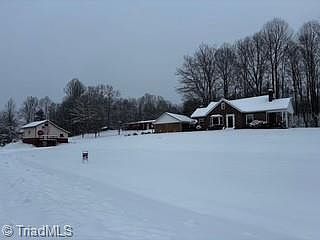 2nd image of 3391 Asbury Rd