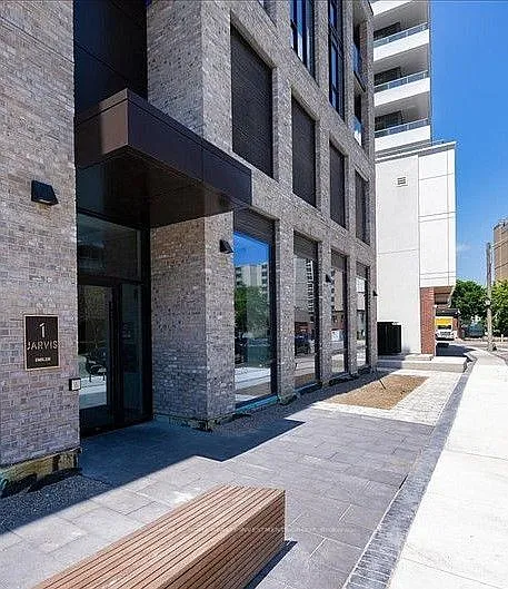 1 Jarvis St #401 — Photo 2
