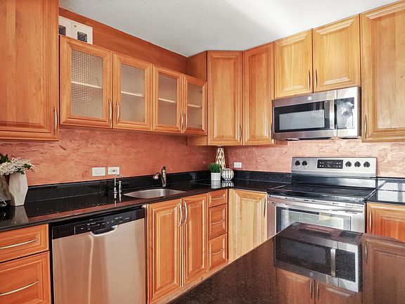 4th image of 405 N Wabash Ave Unit 4808